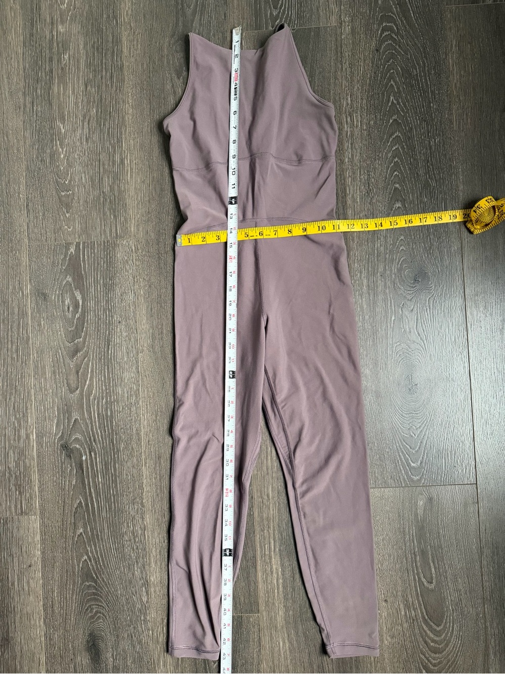 Old Navy PowerLite Jumpsuit Women’s Small Petite Mauve One Piece Activewear Yoga - Picture 4 of 6